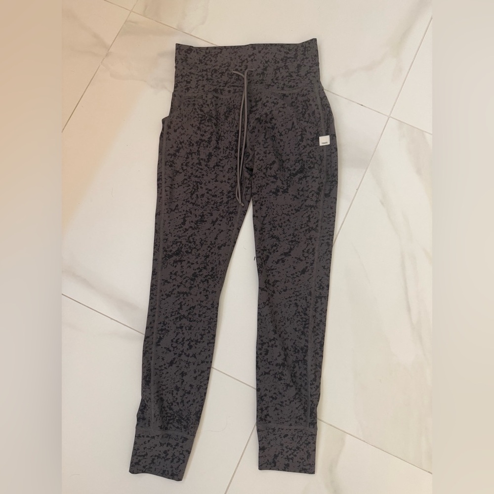 Vuori Black Patterned Leggings